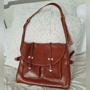 Elegant Brown Leather Shoulder Bag